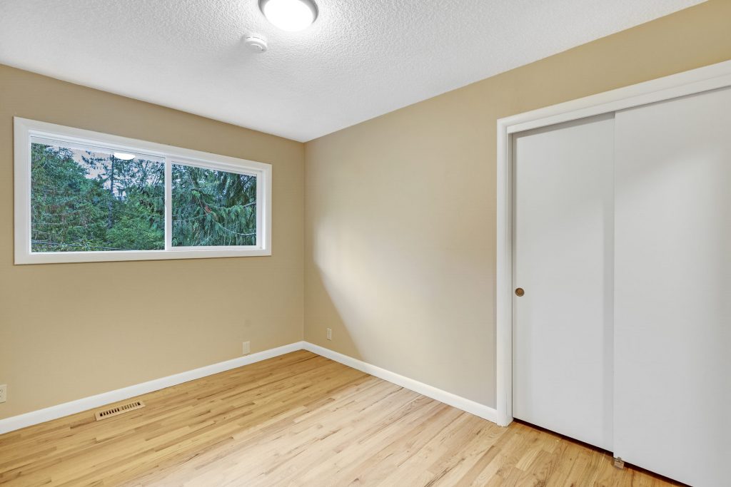 013-3620SW70thAve-Portland-OR-97225-small